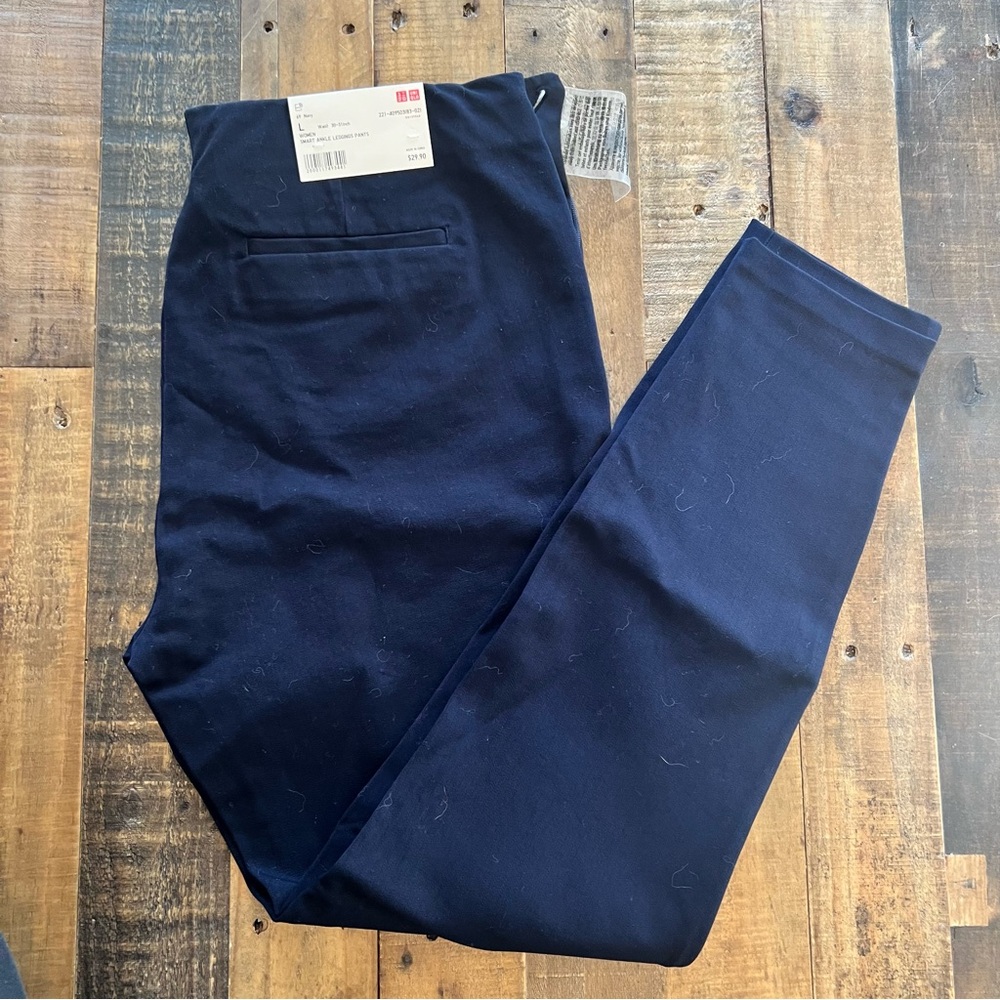 Uniqlo Women’s Smart Ankle Leggings Pants - Size 30-31 - New With Tags - Navy